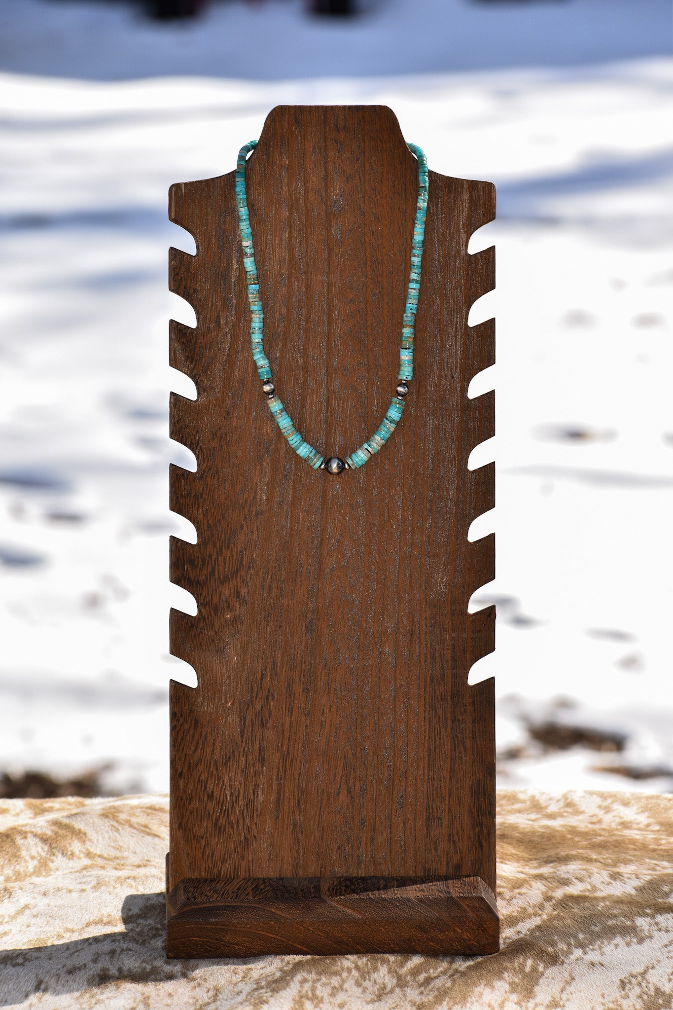Graduated Kingman Disc Beaded Necklace