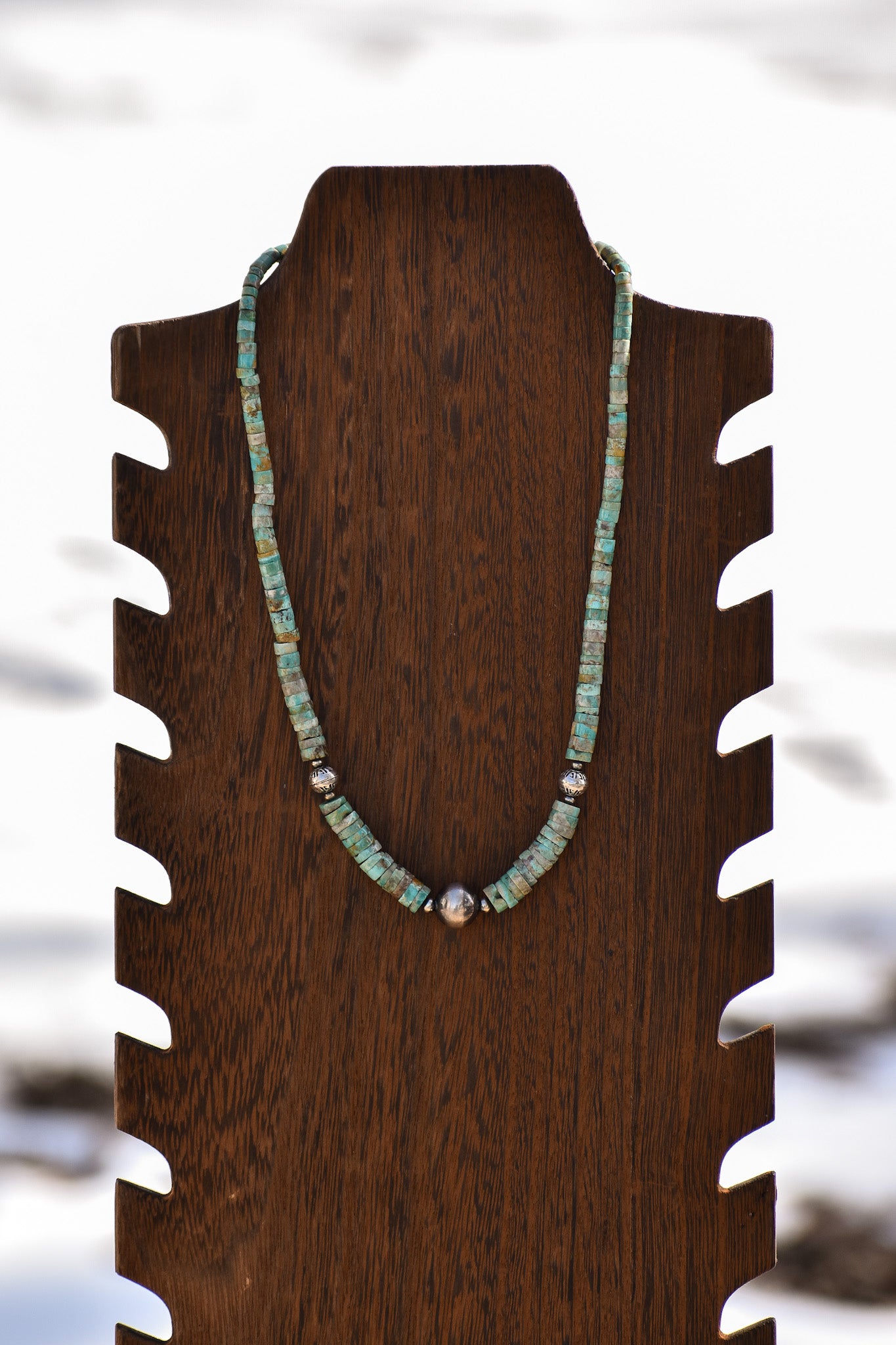 Graduated Kingman Disc Beaded Necklace