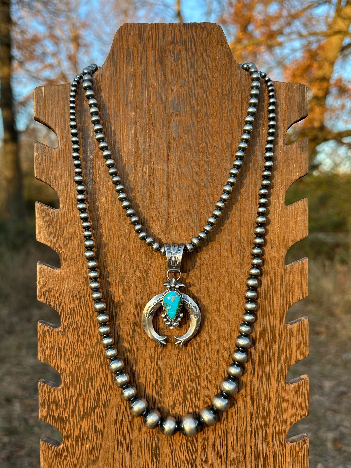 Naja Pendant Pearl Necklace